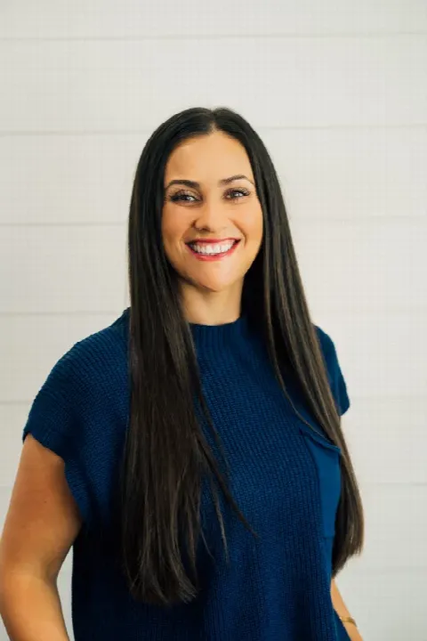 Gina Gillette